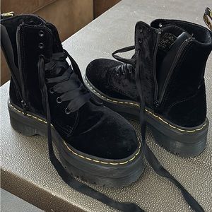 Jadon velvet platform doc martens size 6
